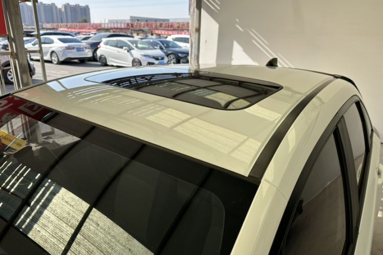 Used Honda Fit 2022 1.5L CVT Trendy Sunroof Edition