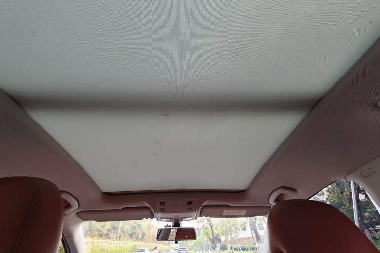 Used Volkswagen Golf Sportsvan 2016 230TSI Automatic Trend Edition
