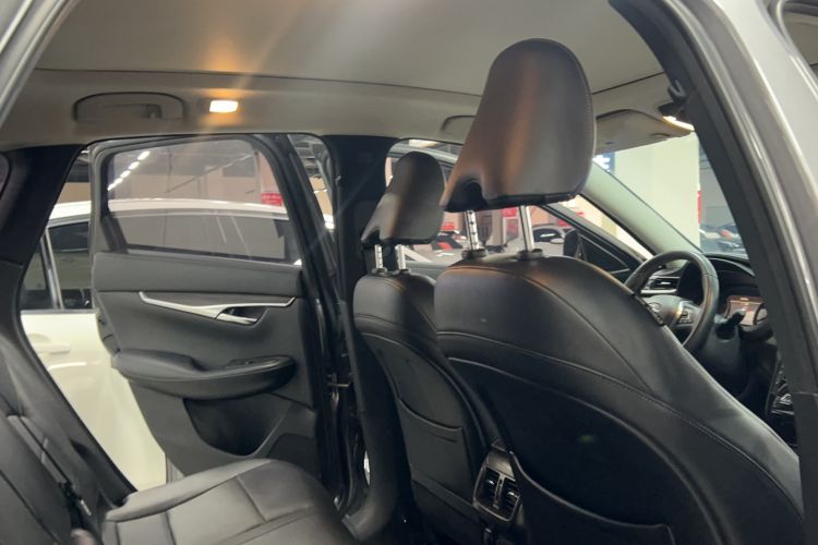 Used Infiniti QX50 2018 2.0T Two-Wheel Drive Fashion Edition Interior 1