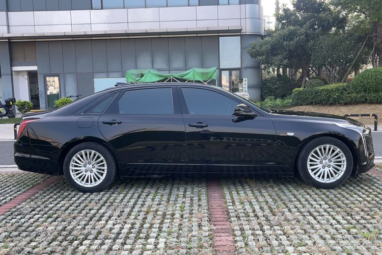 Used Cadillac CT6 2022 28T Fashion Edition
