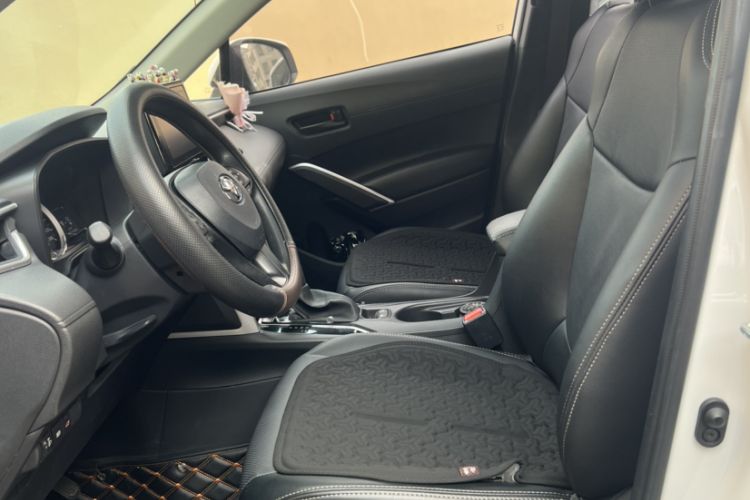 Used Toyota Corolla Cross 2022 2.0L Elite Edition Interior 4