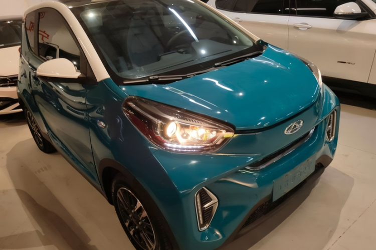 Used Chery New Energy Little Ant 2022 Revised Version Sweet Pink Edition Half-Sugar Version Lithium Iron Phosphate 30.7 kWh 30 kW 301 km