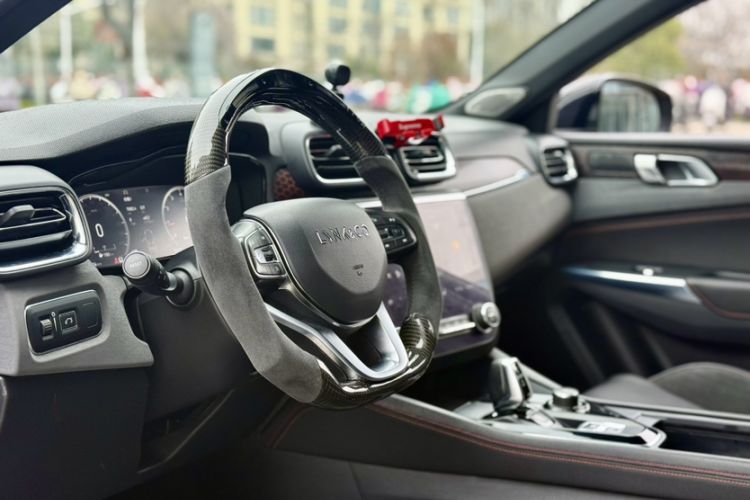 Used Lynk & Co 03 2019 2.0TD Automatic Jing Pro Edition Interior 2