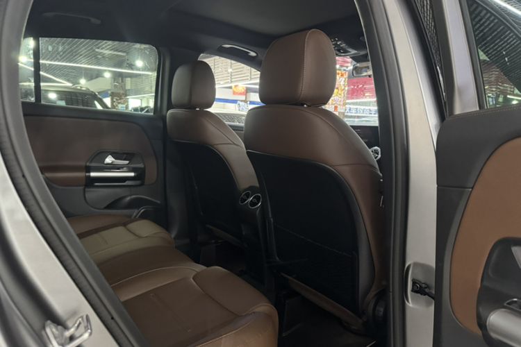 Used Mercedes-Benz GLA 2024 GLA 220 4MATIC
