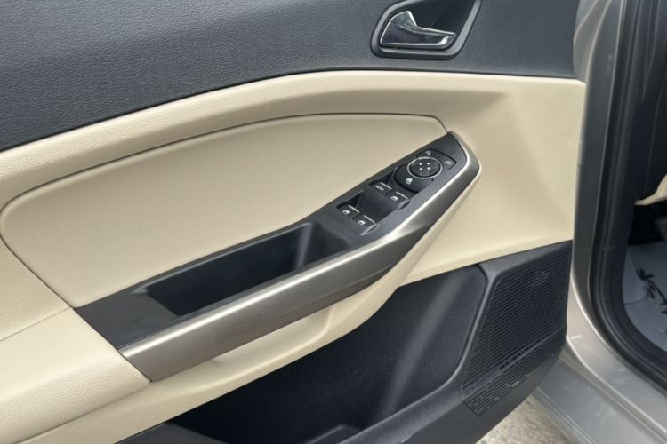 Used Ford Escort 2015 1.5L Manual Comfort Model