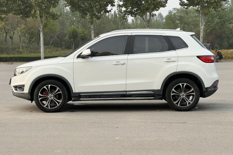 Used FAW Senya R7 2017 1.6L Automatic Prestige Model
