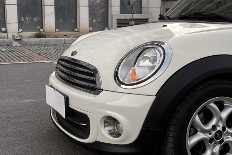 Used MINI MINI 2011 1.6L COOPER Fun