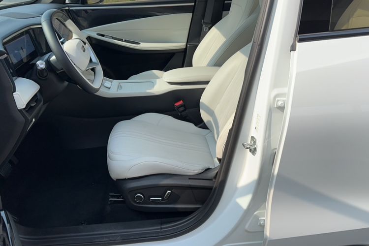 Used Geely Galaxy L7 2024 1.5T 115 km Starship Dragon Edition Left Front Seat