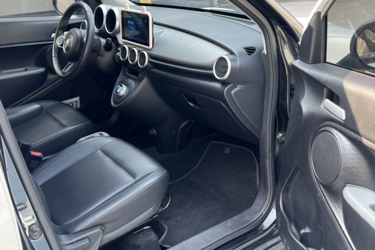 Used ORA Black Cat 2021 301km Cute Pet Edition