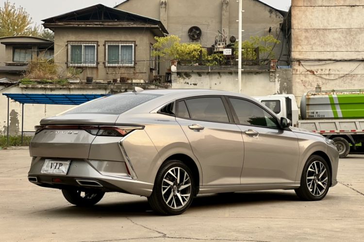 Used Dongfeng Aeolus Yixuan 2020 230T Automatic Advanced Edition
