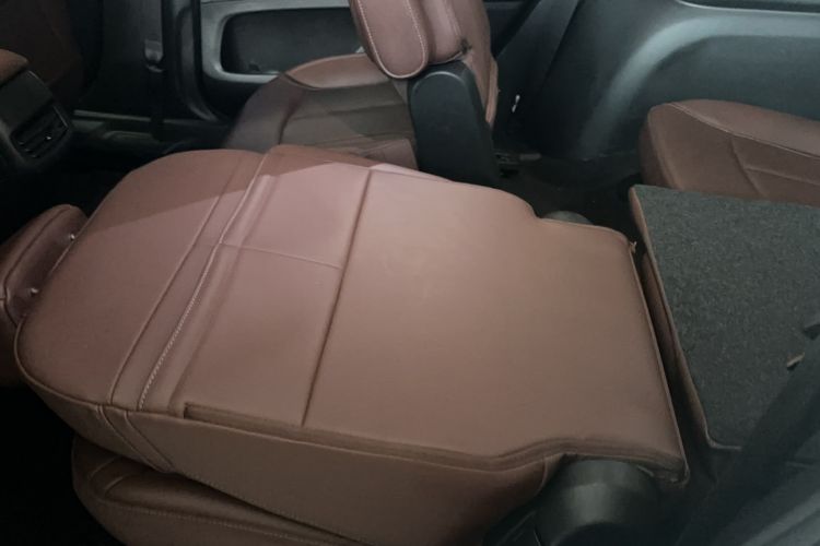 Used Buick GL6 2018 18T 6-Seater Prestige Model
