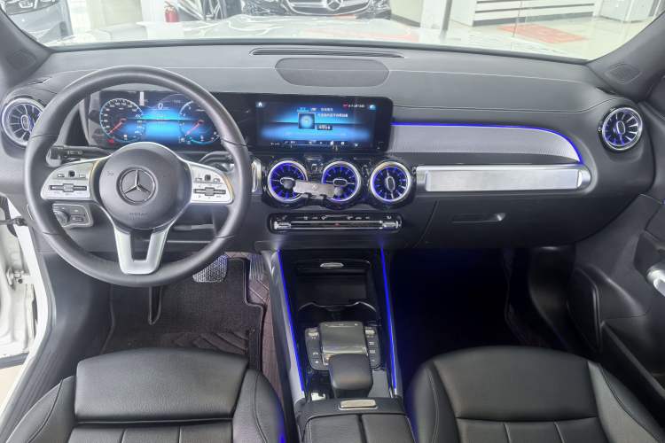 Used Mercedes-Benz GLB 2022 Second Facelift GLB 200 Dynamic Edition
