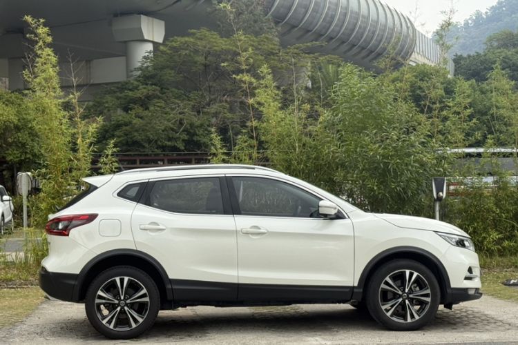 Used Nissan Qashqai 2022 2.0L CVT XV Premier Luxury Edition