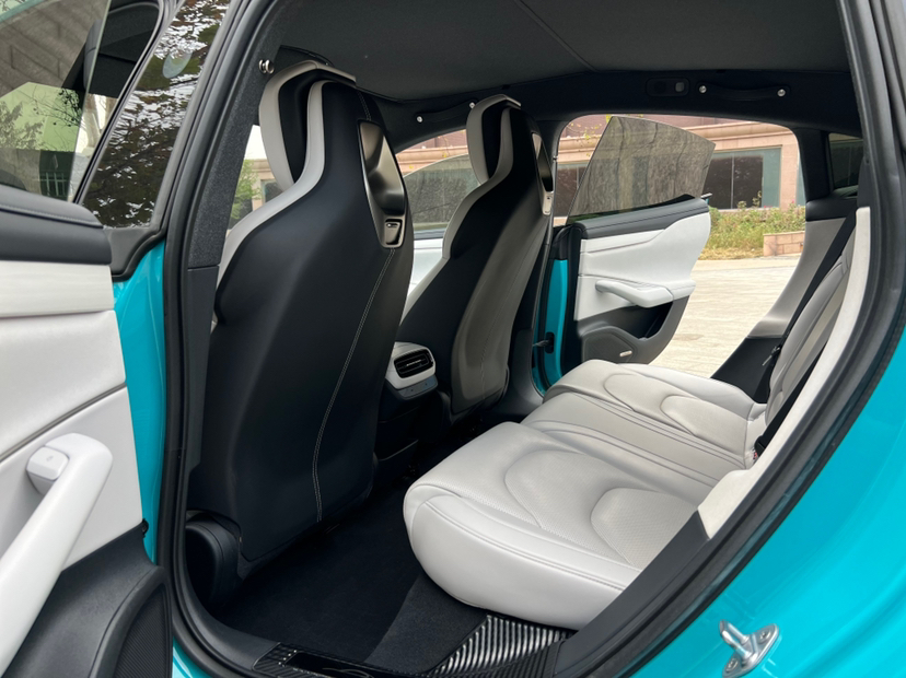 Xiaomi Auto SU7 2024 Rear-Drive Ultra-Long Range Advanced Pro-Level Intelligent Driving Version — снимка 10