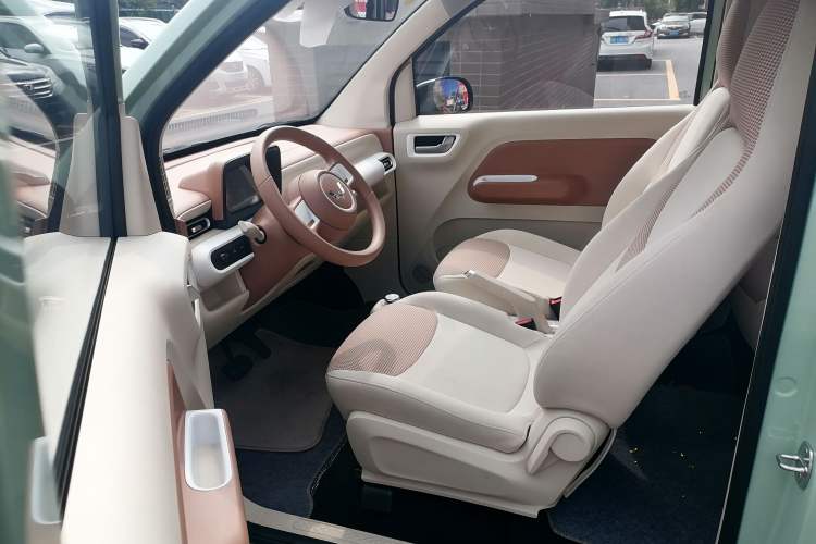 Used Wuling Hongguang MINIEV 2024 3rd Generation 215km Youth Edition