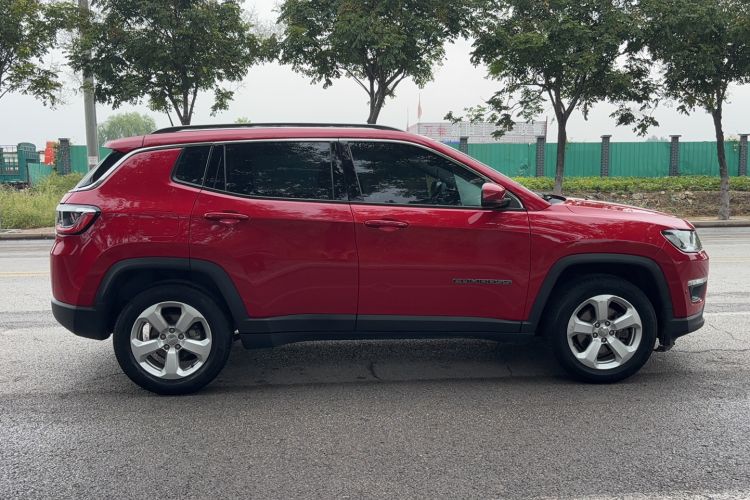 Used Jeep Compass 2017 200T Automatic Family Edition