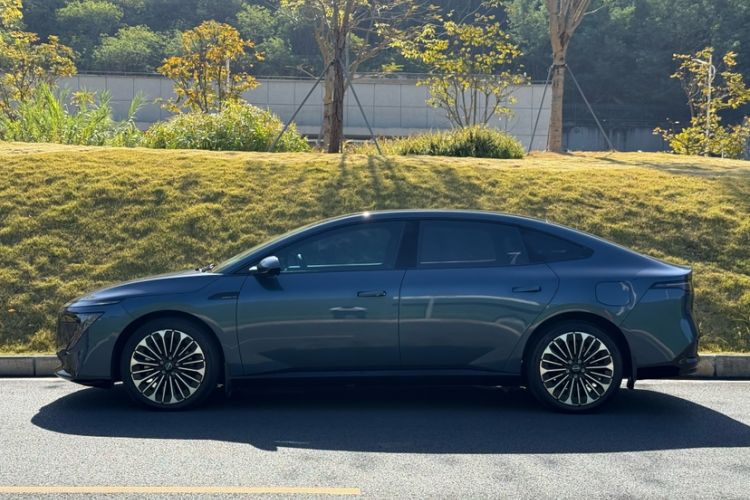 Used Nissan N7 2025 510 Pro