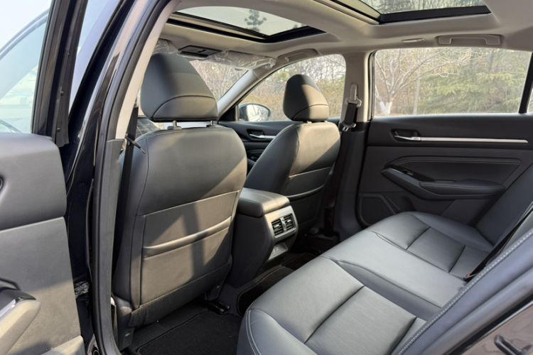 Used Nissan Teana 2021 2.0L XL Comfort Edition Interior 4