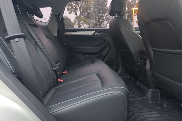 Used Roewe RX5 2020 20T Automatic 4G Connect Superior Flagship Edition Right Front Seat