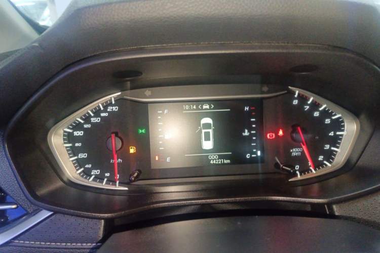 Used SAIC MAXUS G50 2023 1.5T Manual Comfort B Trim
