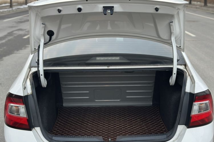 Used Skoda Rapid 2018 1.6L Manual Comfort Edition
