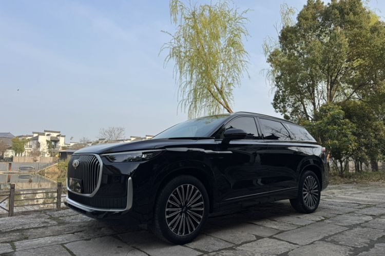 Used Chery Tiggo 9 2025 2.0T Dual-Clutch Two-Wheel Drive Luxury Edition 5 Seats