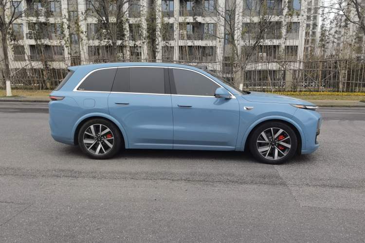 Used Li Auto L8 2023 Max model