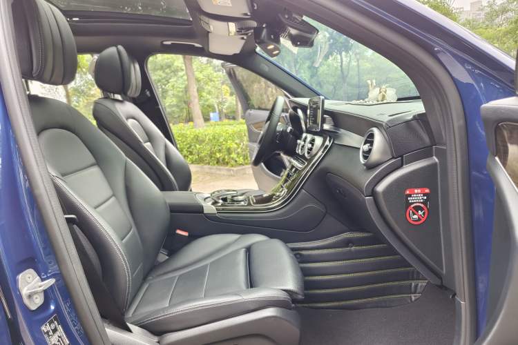 Used Mercedes-Benz GLC 2018 Facelift GLC 260 4MATIC Luxury Edition