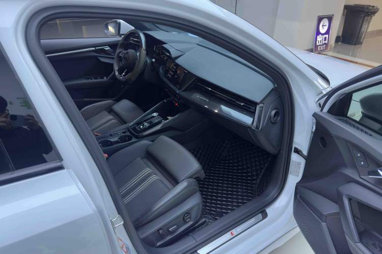 Used Audi A3 2021 Sportback 35 TFSI Fashionable Sports Model
