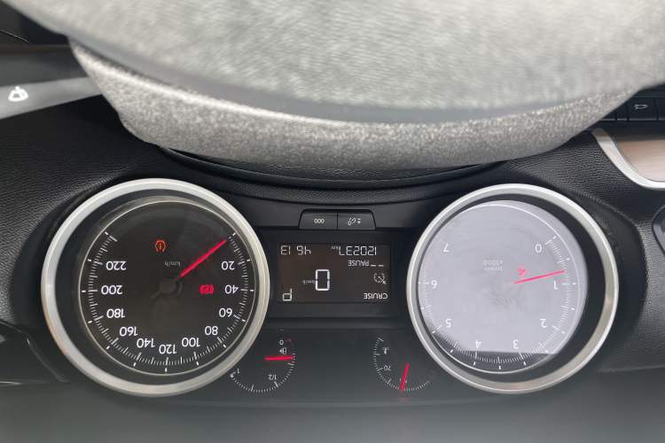 Used Peugeot 408 2014 1.8L Automatic Luxury Edition
