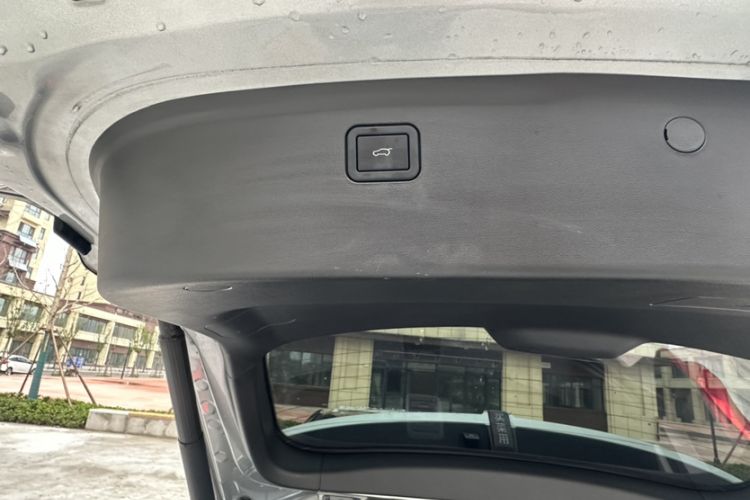 Used Wey VV5 2019 Upgraded Model 2.0T Two-Wheel Drive Ultra-Luxury Version China V Standard