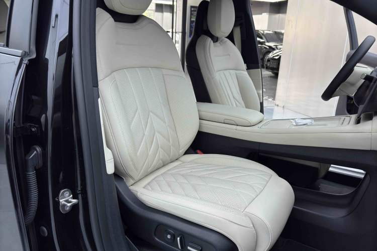Used Nio ES6 2025 75 kWh