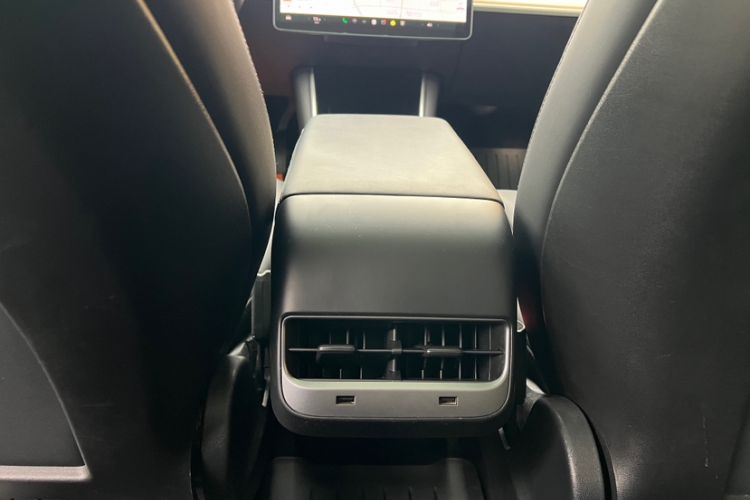 Used Tesla Model 3 2019 Long-Range All-Wheel-Drive Version