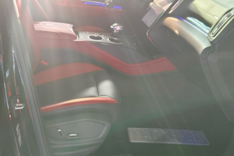 Used Hongqi HS3 2023 1.5T Two-Wheel Drive Shanwei Edition Right Front Seat