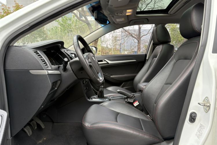 Used Geely Auto Vision 2016 1.5L Manual Happiness Edition Interior 2