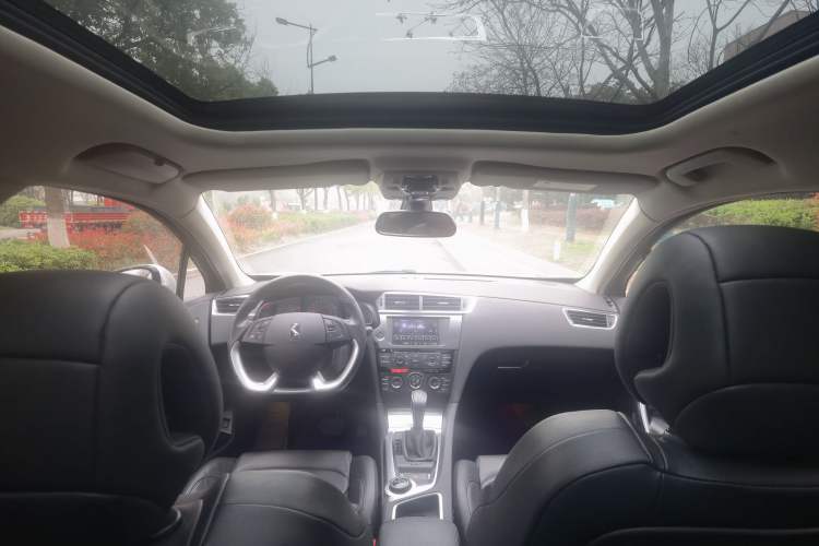 Used DS 6 2014 1.6T Luxury Edition THP160 Headliner