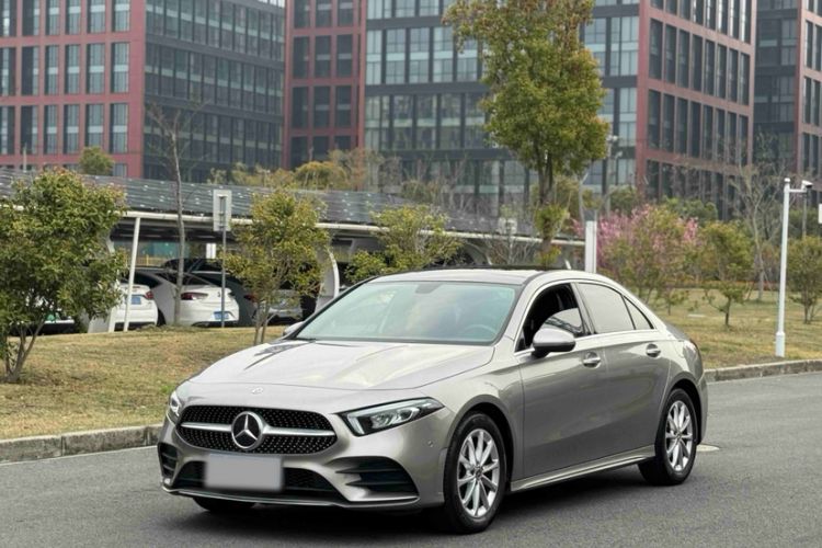 Used Mercedes-Benz A-Class 2021 A 200 L Sport Sedan Fashion Model