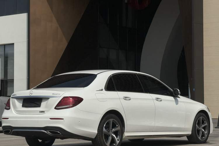 Used Mercedes-Benz E-Class 2017 E 200 L Sport 4MATIC
