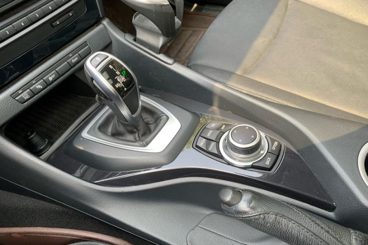 Used BMW X1 2015 sDrive18i Leading Edition