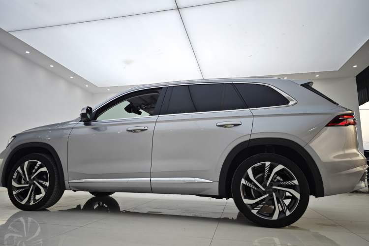 Used Geely Auto Monjaro L 2023 2.0TD High-Power Automatic Two-Wheel Drive Flagship Version
