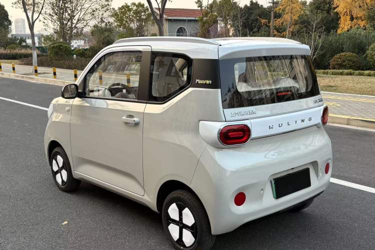 Used Wuling Hongguang MINIEV 2024 3rd Generation 215km Advanced Version