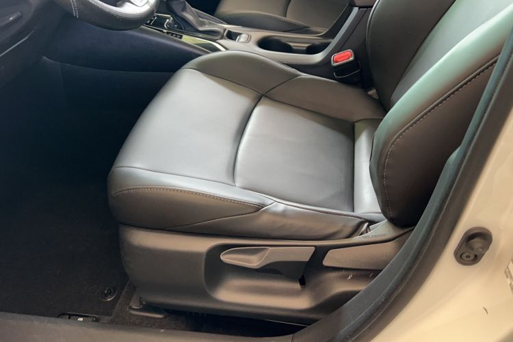 Used Toyota Levin 2021 185T CVT Luxury Edition
