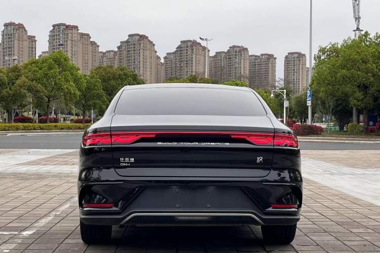 Used BYD Han 2022 DM-i 121KM Luxury Model
