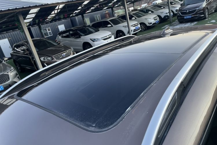 Used Zotye T700 2017 1.8T Dual-Clutch Luxury Model