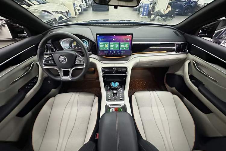 Used BYD Song PLUS New Energy 2021 DM-i 51KM Prestige Model Interior 3