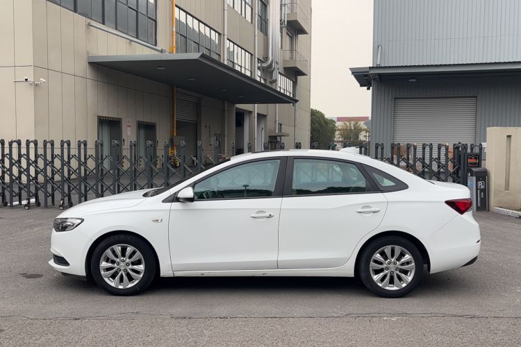 Used Buick GT 2019 15T Dual-Clutch Connected Elite Model China VI
