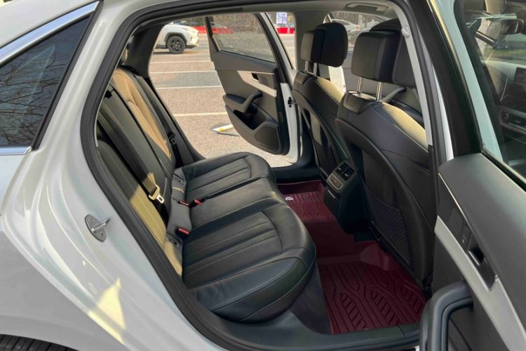 Used Audi A4L 2020 40 TFSI Luxury Dynamic Model Interior 1