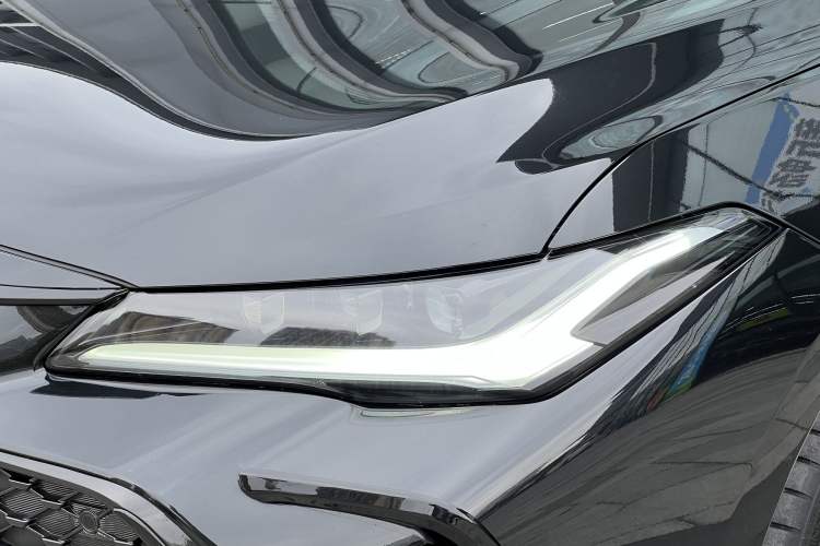 Used Toyota Avalon 2023 2.5L Touring Premium Edition
