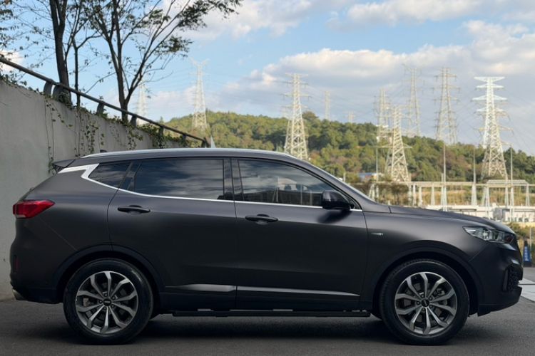 Used Wey VV6 2018 2.0T Four-Wheel Drive Flagship Version China V Standard
