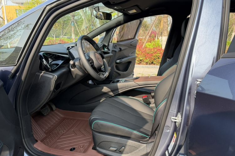 Used BYD Dolphin 2024 Honor Edition 420km Freedom Version Interior 5